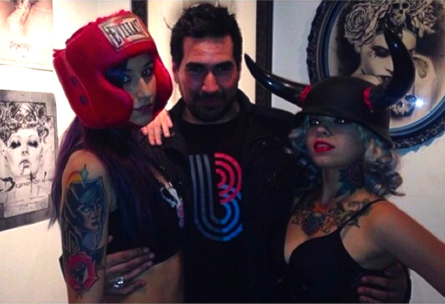 suicide_ GIRLS & VIVEROS